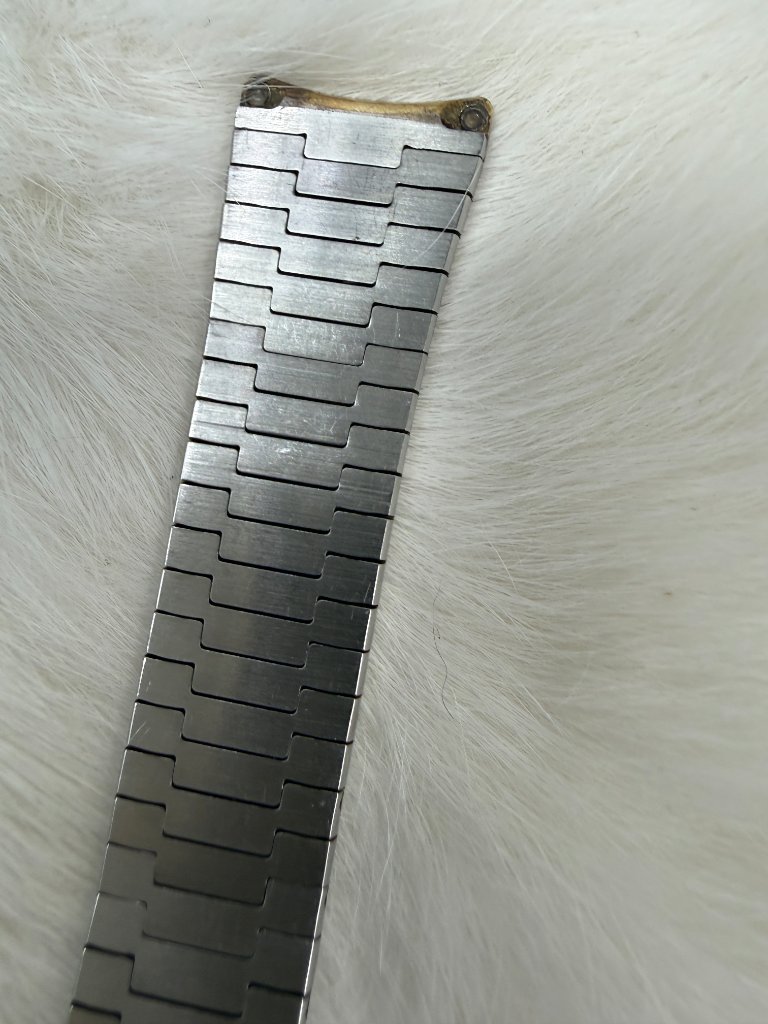 Vintage Ebel Stainless Steel & 24k Yellow Gold Electroplated Trim Wave Watch Ban — image 8 of 8